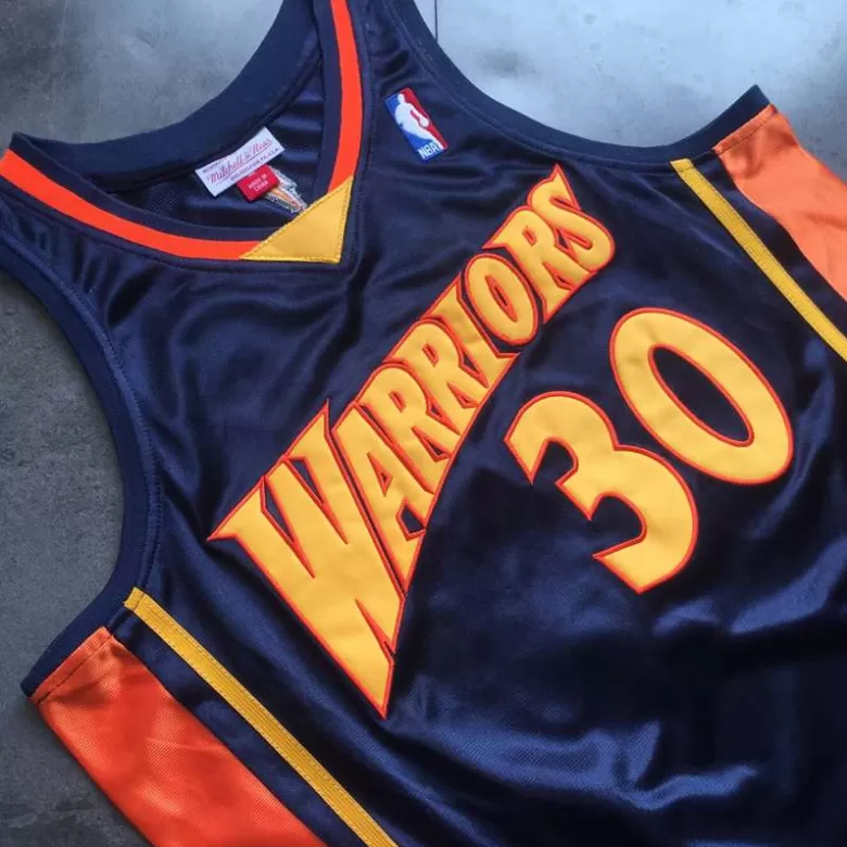 Men's Stephen Curry #30 Golden State Warriors NBA Classic Jersey - buybasketballnow