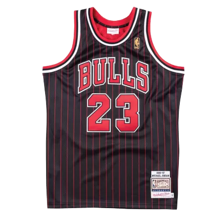 Men's Michael Jordan #23 Chicago Bulls Swingman NBA Classic Jersey 1996/97 - buybasketballnow