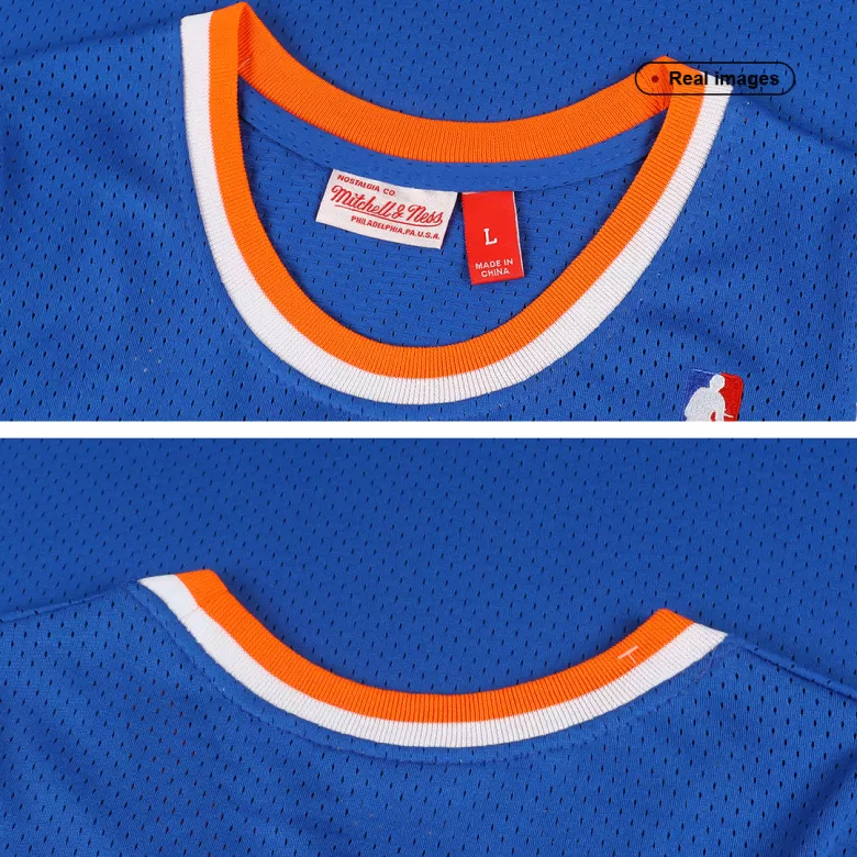 Mitchell & Ness Men's New York Knicks Patrick Ewing #33 Blue Hardwood  Classics Swingman Jersey