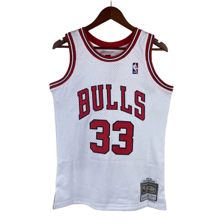 Men's Bulls Pippen #33 Chicago Bulls NBA Classic Jersey 2003/04 - buybasketballnow