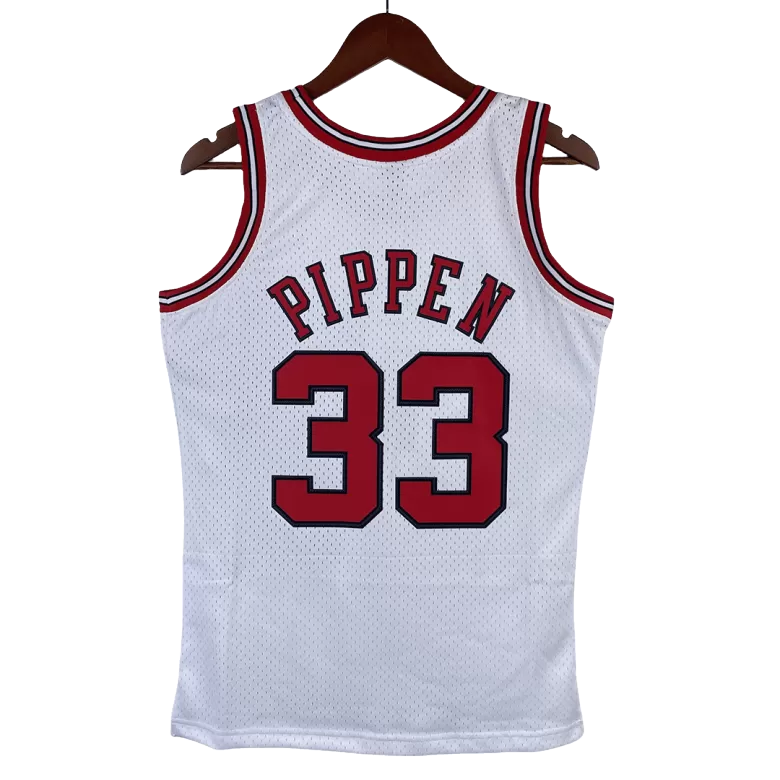 Men's Bulls Pippen #33 Chicago Bulls NBA Classic Jersey 2003/04 - buybasketballnow